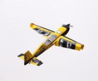 Extra 330Lx – 103″ (2,60m)