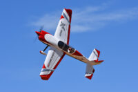 85" Edge 540T White/Red 60cc