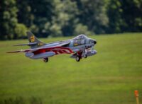 Hawker Hunter ( without Retract )